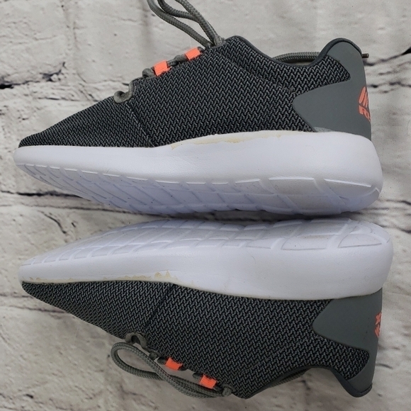 REEBOK Live Life Active RBX Grey & Orange Sneakers Big Kid 3 EUC - Picture 2 of 11